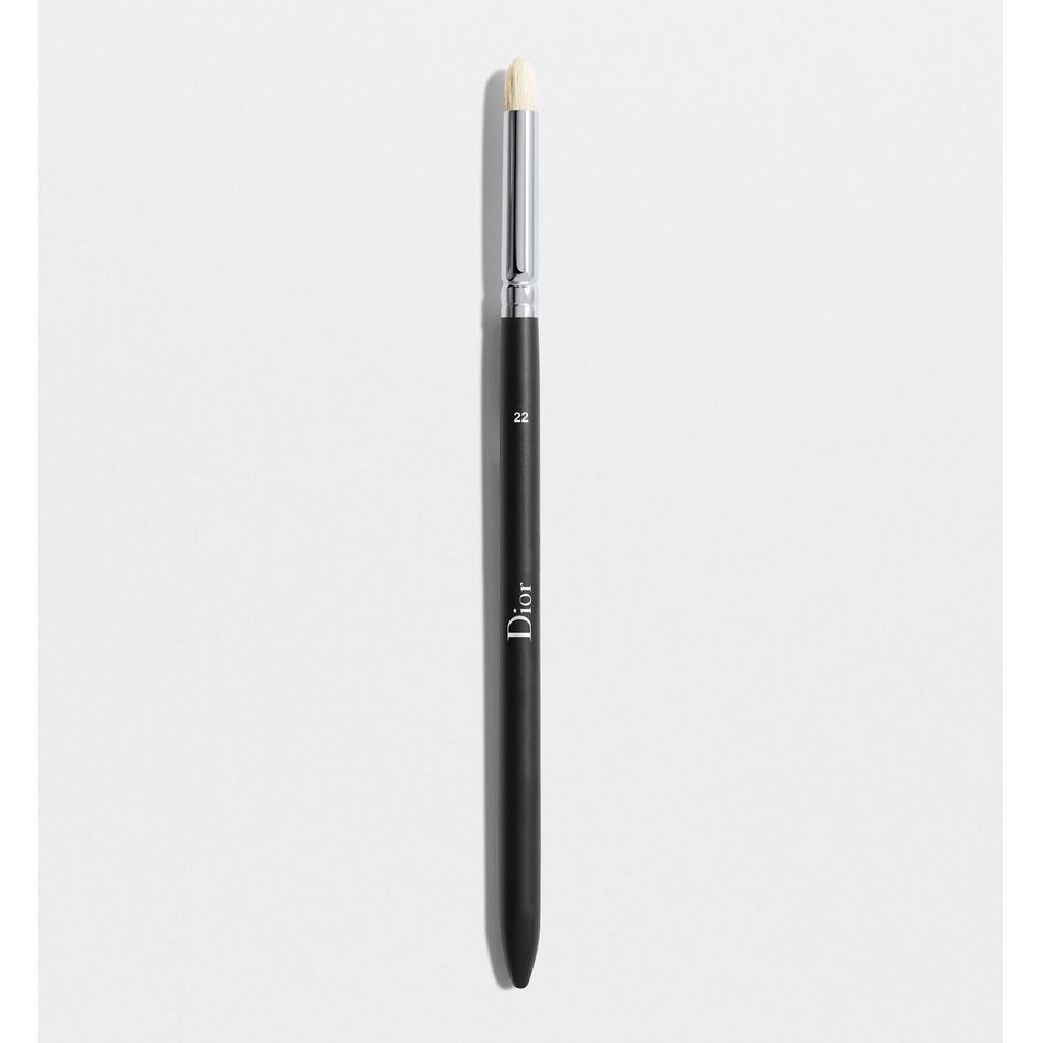 Dior Backstage Small Eyeshadow Blending Brush N° 22